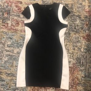 Ronni Nicole Color-blocking black and white dress